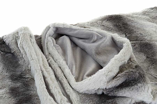 Blanket polyester 130x170x2 270 gsm, animal