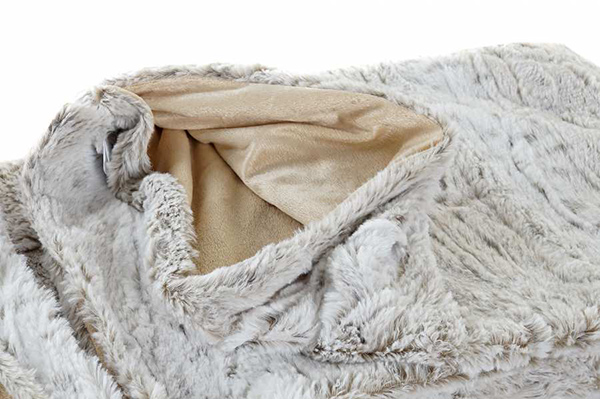 Blanket polyester 130x170x2 485 gsm. wild beige