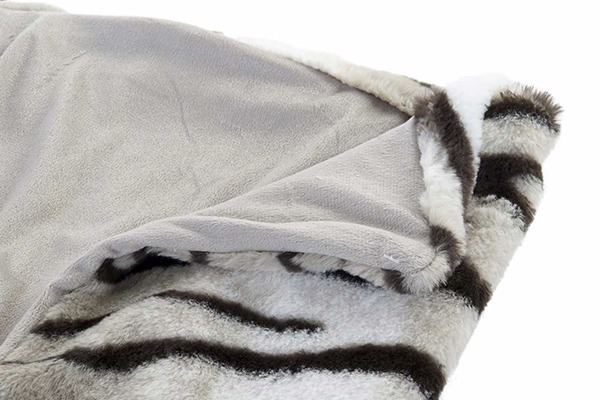 Blanket polyester 150x200 330 gsm. zebra