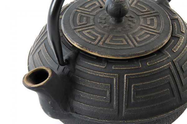 Teapot cast iron 18x16x13 1,2 l. infusioner