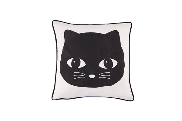 Black cat cushion with inner