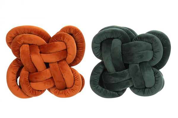 Cushion polyester 30x17x30 820 gr. knot 2 mod.