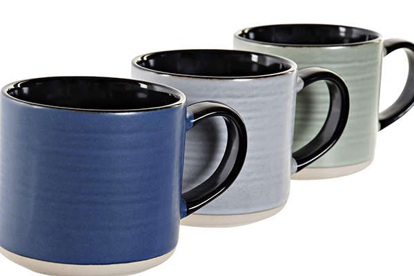 Mug stoneware enamelled 13x9,5x9 450ml. 3 mod.
