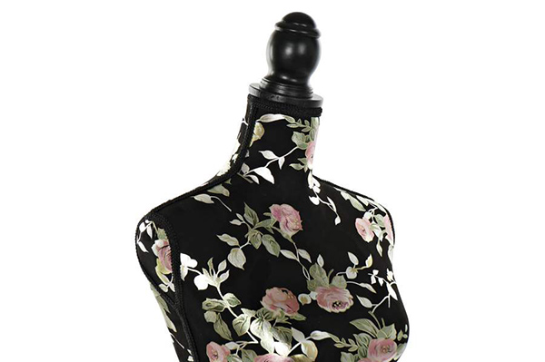 Mannequin polyester wood 37x23x168 flowers golden