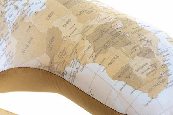 Travel cushion set 2 polyester 30x30x8,5 world map