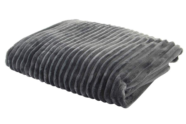 Blanket polyester 130x170 300 gsm. wavy grey