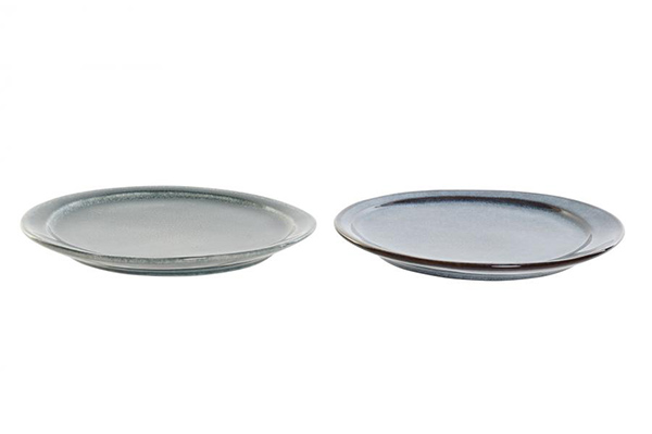 Plate stoneware 21,4x21,4x2 enameled 2 mod.