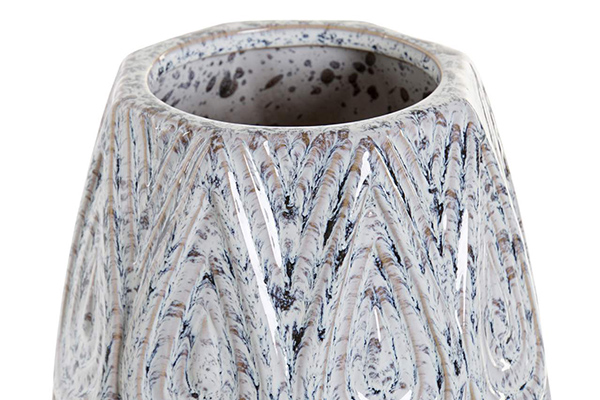 Vase porcelain 18x18x40 relief white